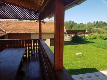 Фотографии Дома для отпуска Casa YMY г. Сармизегетуза (Румыния) №1 Фото Дома для отпуска Casa YMY г. Сармизегетуза 1